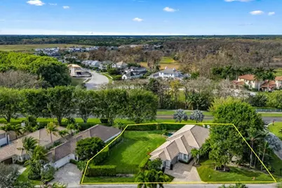 2651 Players Court, Wellington, FL 33414 - Photo 2