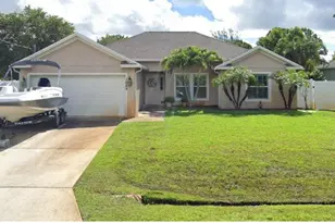 1649 SW Hampshire Ln, Port Saint Lucie, FL 34953 - Photo 1