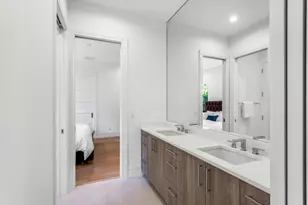 2719 Embassy Dr, West Palm Beach, FL 33401 - Photo 22