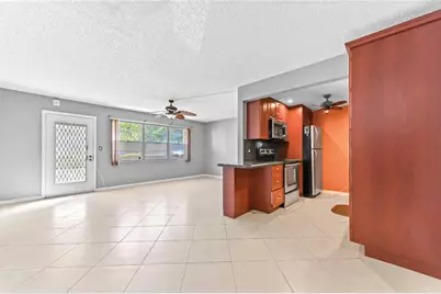 2103 Lucaya Bend #E1, Coconut Creek, FL 33066 - Photo 8