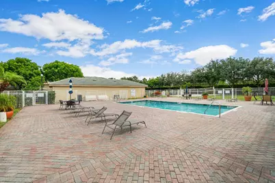 2100 Greenview Shores Boulevard #523, Wellington, FL 33414 - Photo 40