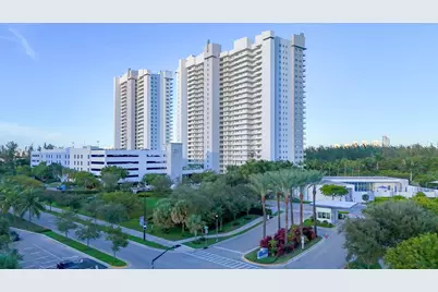 15051 Royal Oaks Lane #401, North Miami, FL 33181 - Photo 20