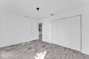 10213 SW 51st Street St, Cooper City, FL 33328 - Photo 20