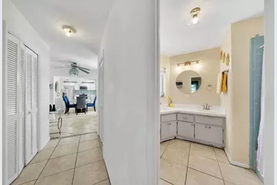 213 SE Eyerly Avenue, Port Saint Lucie, FL 34983 - Photo 16