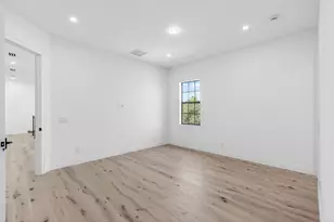 354 Leigh Rd, West Palm Beach, FL 33405 - Photo 28