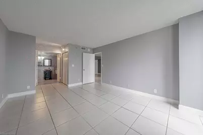 3300 NE 192 Street #1108, Aventura, FL 33180 - Photo 16