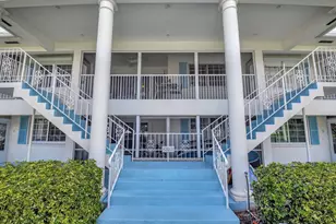 201 Venetian Dr, Delray Beach, FL 33483 - Photo 2