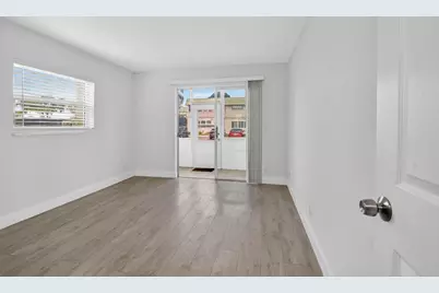 212 Monaco Way E, Delray Beach, FL 33446 - Photo 32