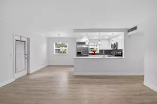 212 Monaco Way E, Delray Beach, FL 33446 - Photo 6