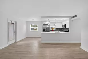 212 Monaco Way E, Delray Beach, FL 33446 - Photo 6