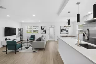 212 Monaco Way E, Delray Beach, FL 33446 - Photo 8