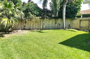 12191 Broadleaf Ct, Wellington, FL 33414 - Photo 38