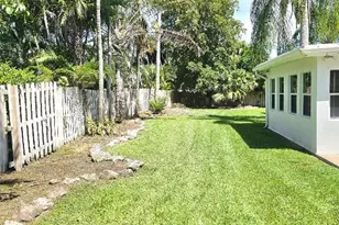 12191 Broadleaf Ct, Wellington, FL 33414 - Photo 36