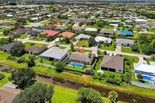 2631 SW Fair Isle Rd, Port Saint Lucie, FL 34987 - Photo 6