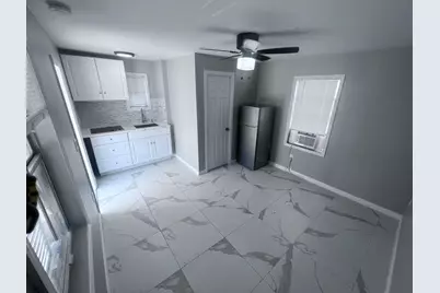 2843 Forest Hill Boulevard #2, Palm Springs, FL 33406 - Photo 1