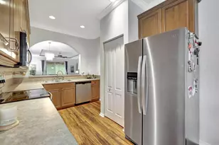 9630 SW Flowermound Cir, Port Saint Lucie, FL 34953 - Photo 6