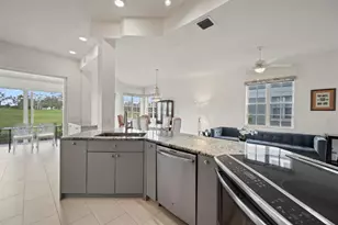 10256 Andover Coach Cir, Lake Worth, FL 33449 - Photo 6