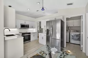 152 Eagleton Ct, Palm Beach Gardens, FL 33418 - Photo 36