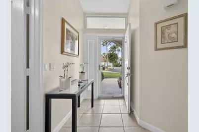 152 Eagleton Court, Palm Beach Gardens, FL 33418 - Photo 10