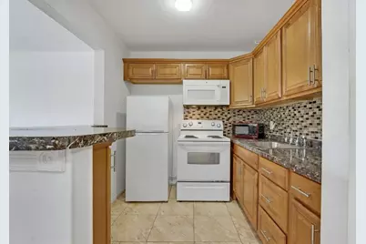 120 Windsor #F, West Palm Beach, FL 33417 - Photo 10