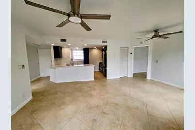 1035 Lake Shore Drive #205, Lake Park, FL 33403 - Photo 4