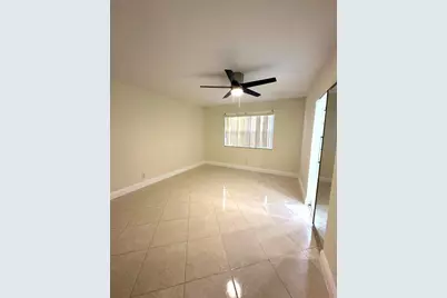 9440 SW 8th Street #109, Boca Raton, FL 33428 - Photo 4