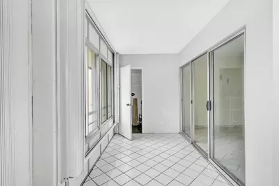 3524 Via Poinciana #604, Lake Worth, FL 33467 - Photo 14