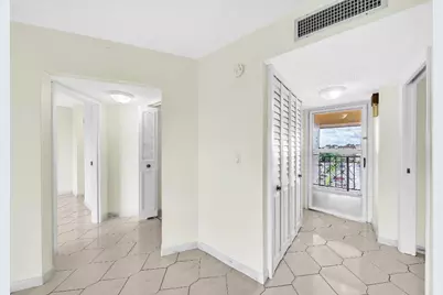 3524 Via Poinciana #604, Lake Worth, FL 33467 - Photo 26