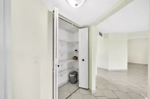 3524 Via Poinciana, Lake Worth, FL 33467 - Photo 42