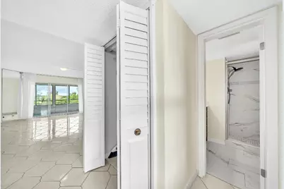 3524 Via Poinciana #604, Lake Worth, FL 33467 - Photo 46