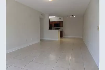 10276 Fox Trail Road S #106, Royal Palm Beach, FL 33411 - Photo 2