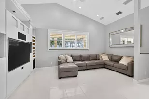 1052 W Shore Dr, West Palm Beach, FL 33406 - Photo 42