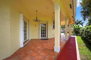 1052 W Shore Dr, West Palm Beach, FL 33406 - Photo 62