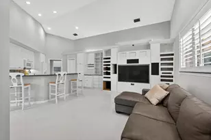 1052 W Shore Dr, West Palm Beach, FL 33406 - Photo 38