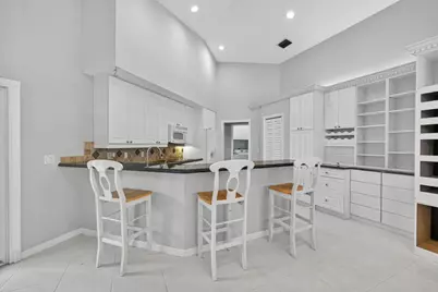 1052 W Shore Drive, West Palm Beach, FL 33406 - Photo 34