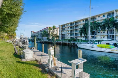 126 Anchorage Drive S, North Palm Beach, FL 33408 - Photo 4