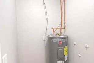 2682 Hinda Rd, West Palm Beach, FL 33403 - Photo 10