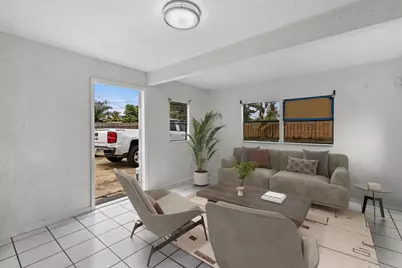 173 SE Placita Court, Port Saint Lucie, FL 34983 - Photo 8