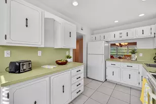 8351 Sands Point Blvd, Tamarac, FL 33321 - Photo 12