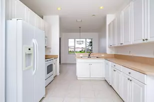 2887 SW Cedar Dunes Dr, Port Saint Lucie, FL 34953 - Photo 4