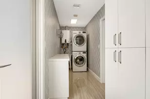 831 Dover St, Boca Raton, FL 33487 - Photo 34