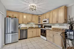 5612 SE Riverboat Dr, Stuart, FL 34997 - Photo 14