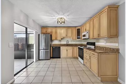 5612 SE Riverboat Drive #104, Stuart, FL 34997 - Photo 12