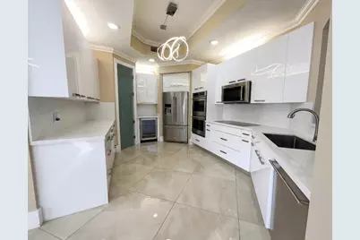 321 SW 159th Drive, Pembroke Pines, FL 33027 - Photo 2