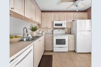 901 Seafarer Circle #403, Jupiter, FL 33477 - Photo 14