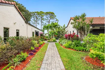 21680 Tall Palm Circle #12-B, Boca Raton, FL 33433 - Photo 4