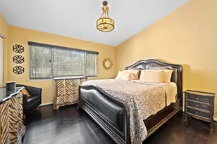 5628 NW 99th Ln, Coral Springs, FL 33076 - Photo 16