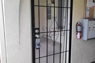 5993 La Pinata Blvd, Greenacres, FL 33463 - Photo 4