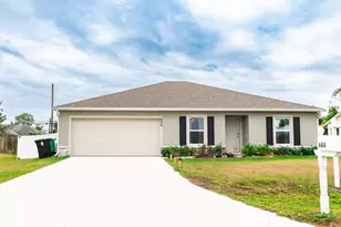 684 SE Crescent Ave, Port Saint Lucie, FL 34984 - Photo 1