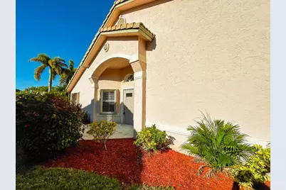 10638 Lake Shore Drive, Wellington, FL 33414 - Photo 6